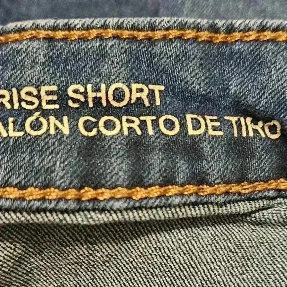 Wild Fable Womens Blue Jean Shorts Size 6 - Picture 3 of 10